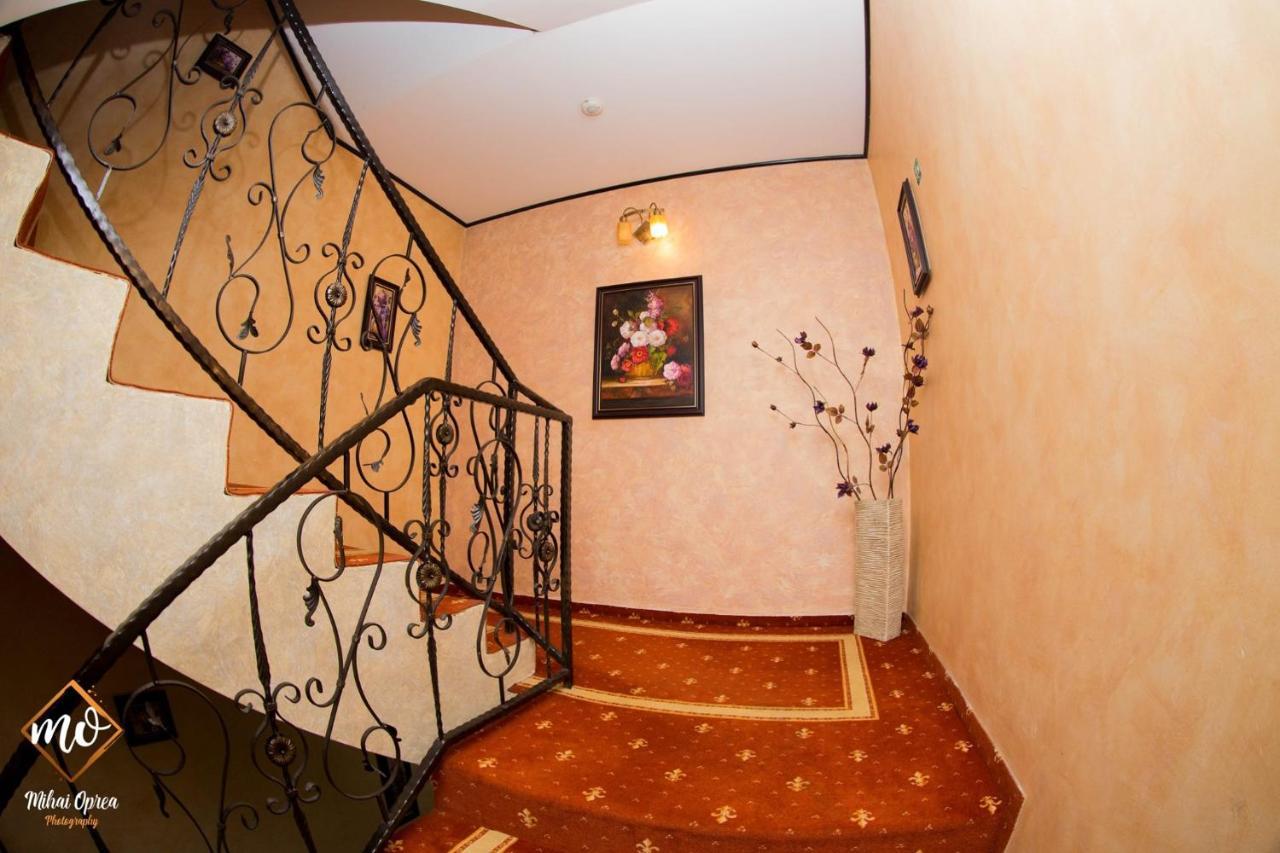 Hanul Simon Pensiune & Restaurant Bran (Brasov) Exterior foto